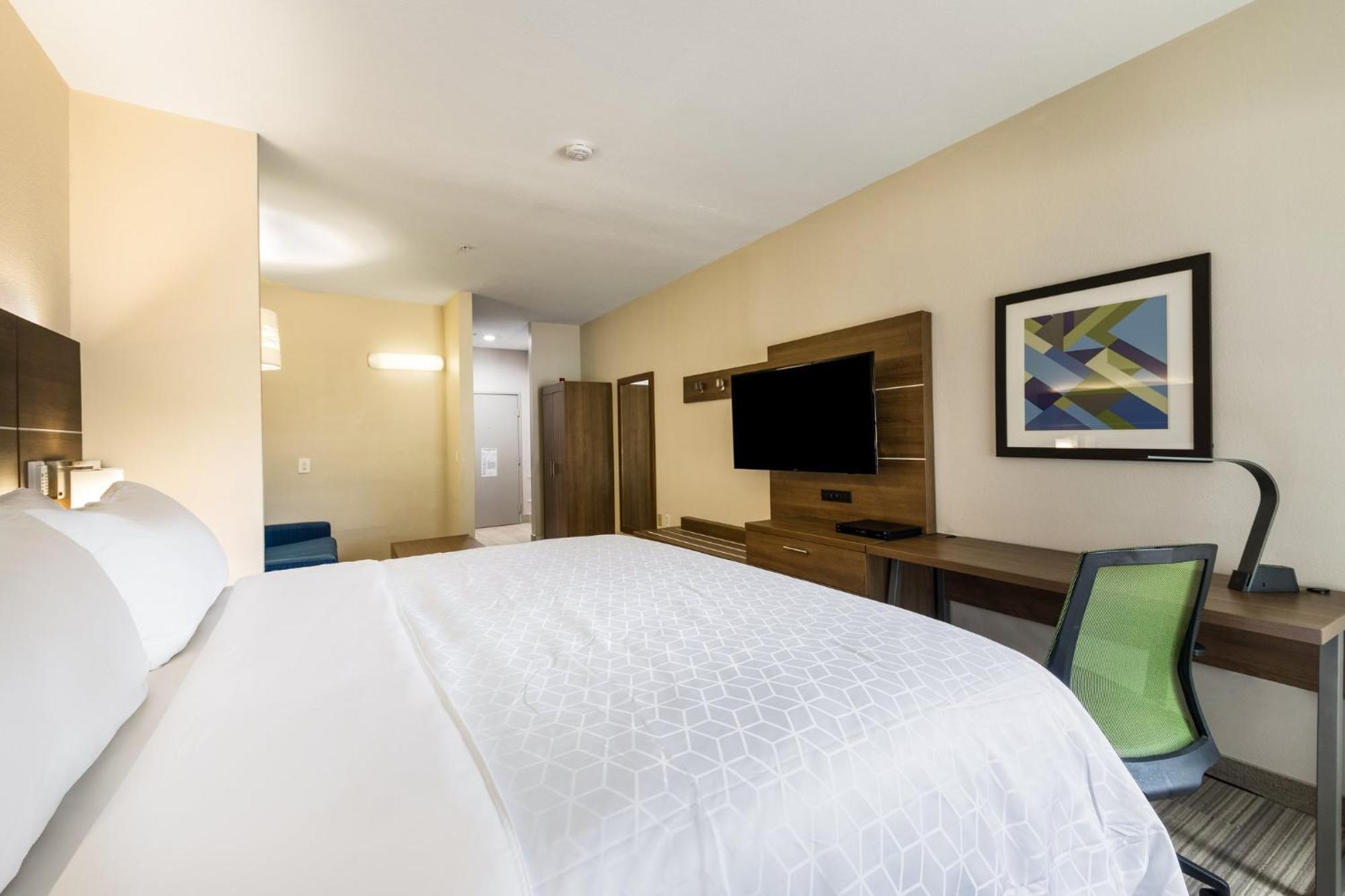 Holiday Inn Express Hotel & Suites Columbus By Ihg מראה חיצוני תמונה