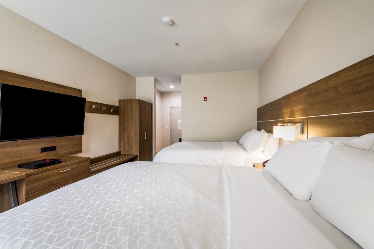 Holiday Inn Express Hotel & Suites Columbus By Ihg מראה חיצוני תמונה