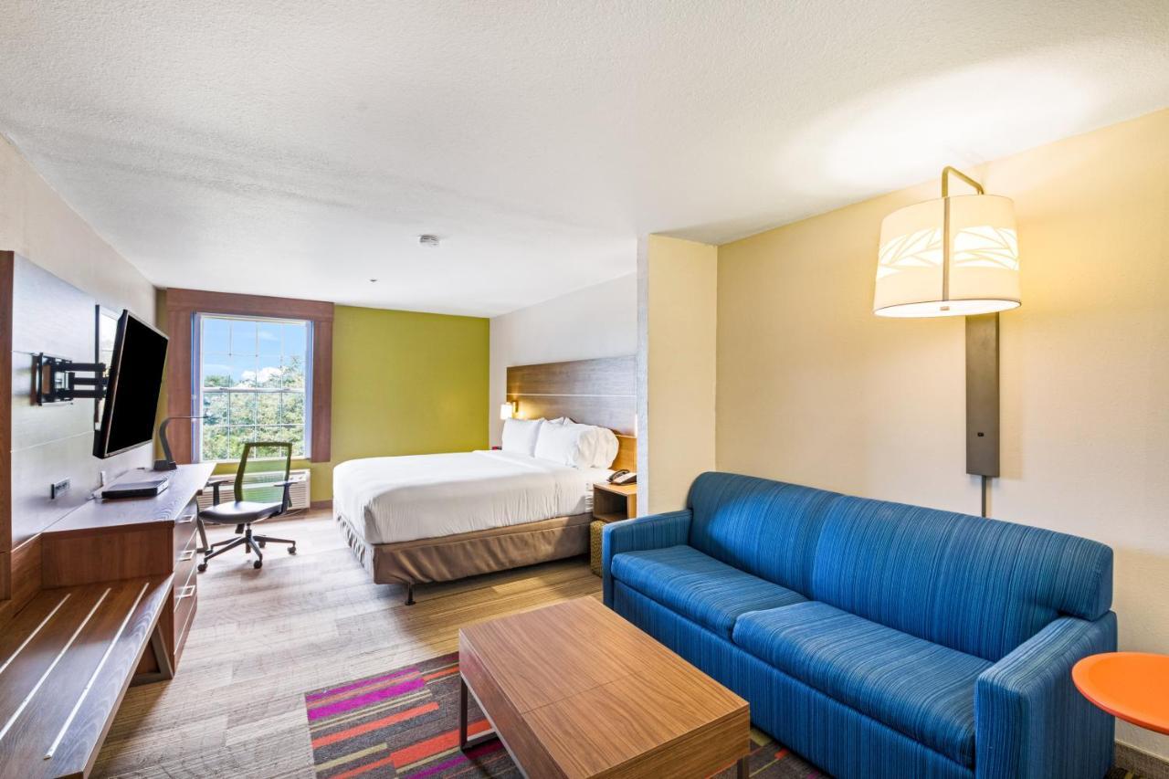 Holiday Inn Express Hotel & Suites Columbus By Ihg מראה חיצוני תמונה
